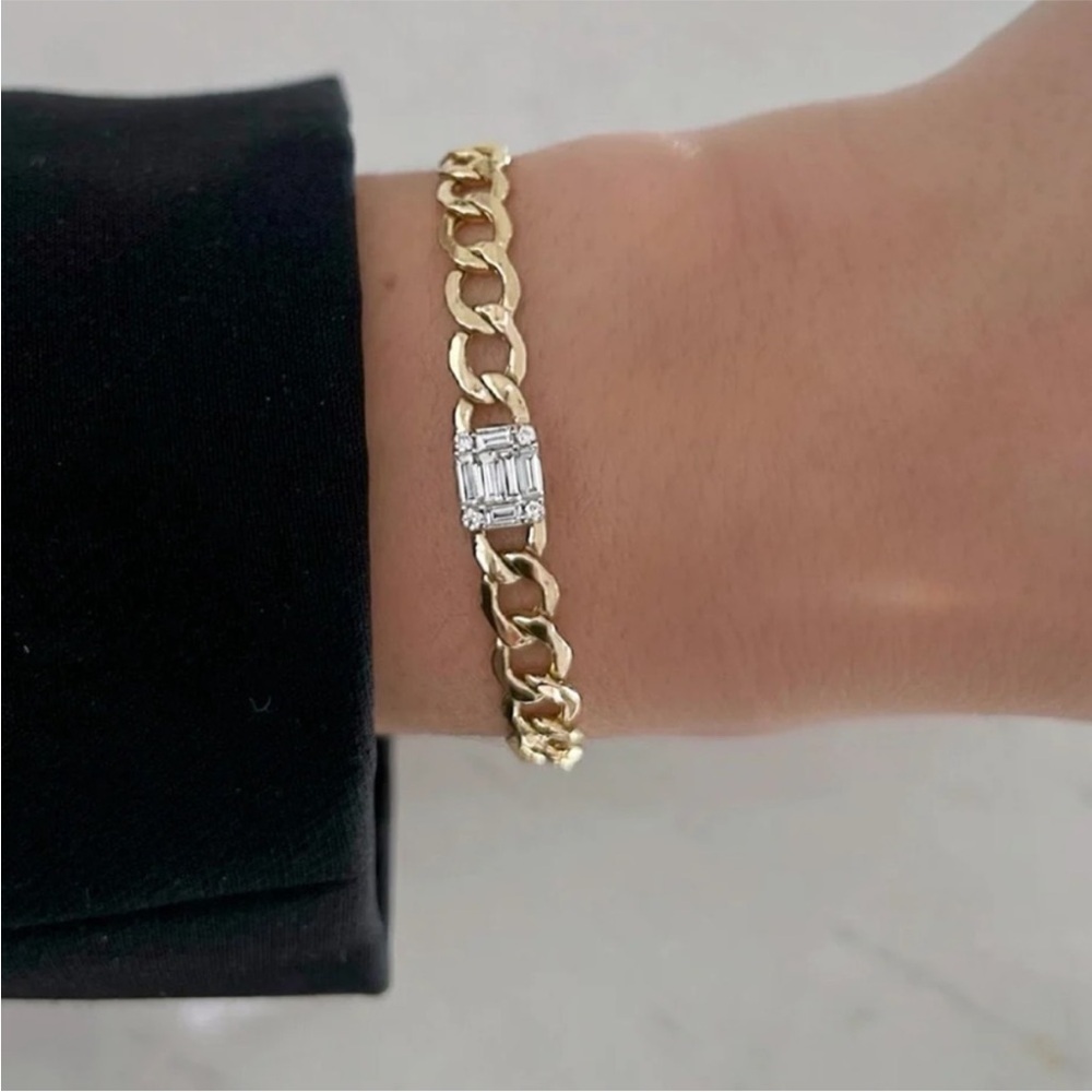 Ring Concierge 14k Gold Curb Chain Bracelet with Real Diamonds
